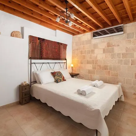 Valasia With Acropolis View