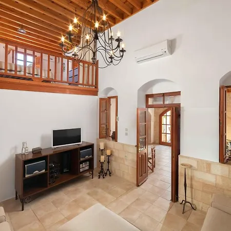 Villa Valasia With Acropolis View