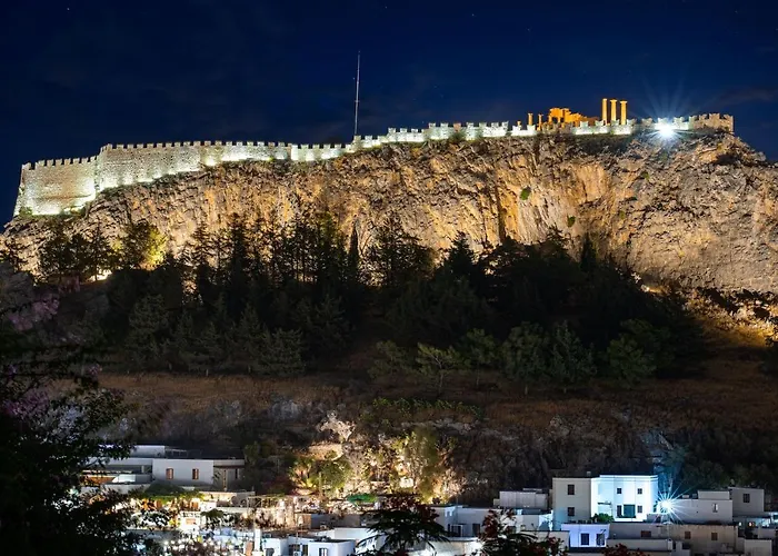 Valasia With Acropolis View * Líndos