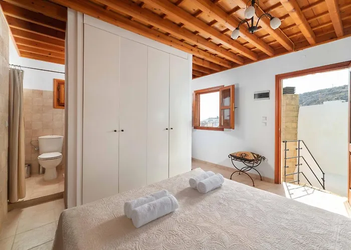 Valasia With Acropolis View Villa