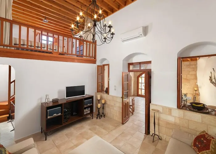 Villa Valasia With Acropolis View