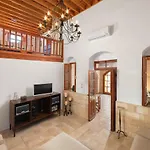 Villa Valasia With Acropolis View